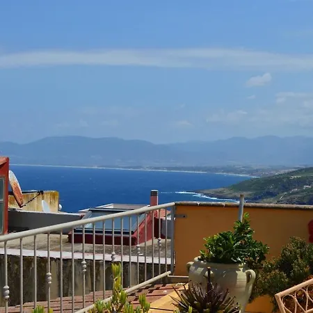 La Terrazza Sul Mare Ai Piedi Del Castello Daire Castelsardo