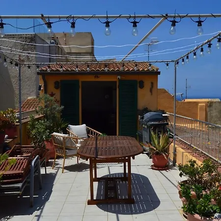 La Terrazza Sul Mare Ai Piedi Del Castello * Castelsardo